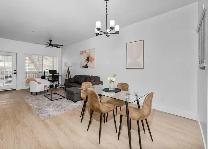 Apartment Modish 2br Pickleball & Basketball Ct,pool,bbq&pet Frndly Scottsdale