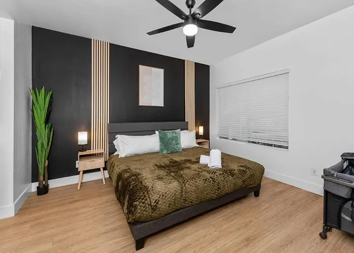 Modish 2br Pickleball & Basketball Ct,pool,bbq&pet Frndly Scottsdale