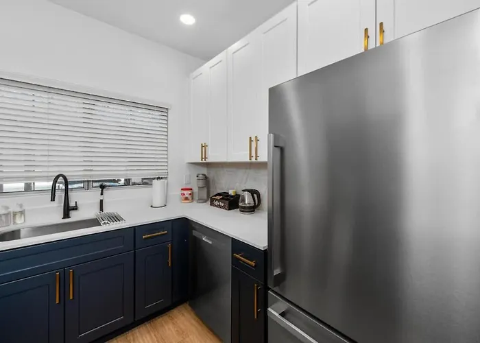 Apartment Modish 2br Pickleball & Basketball Ct,pool,bbq&pet Frndly Scottsdale