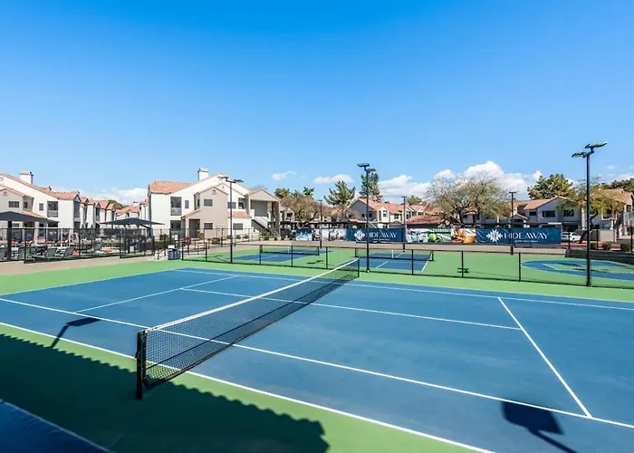 Modish 2br Pickleball & Basketball Ct,pool,bbq&pet Frndly * Scottsdale