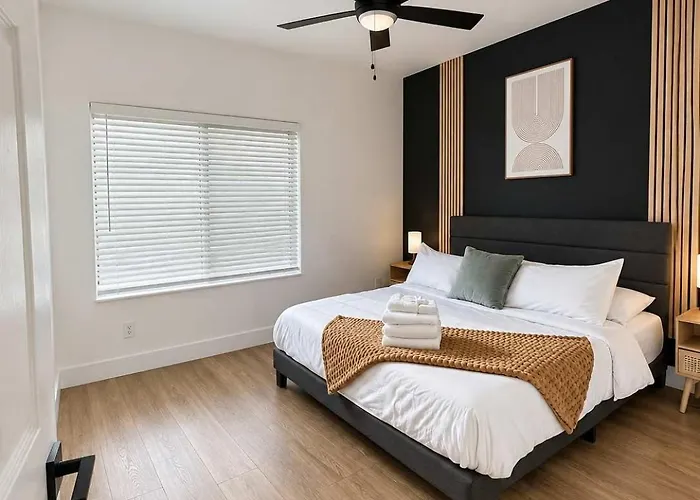Modish 2br Pickleball & Basketball Ct,pool,bbq&pet Frndly * Scottsdale